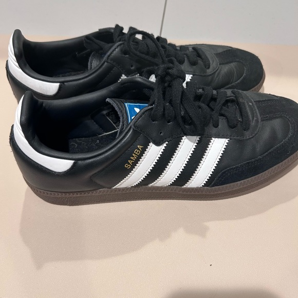 Adidas Samba Black and White womens size 9 - Picture 1 of 5